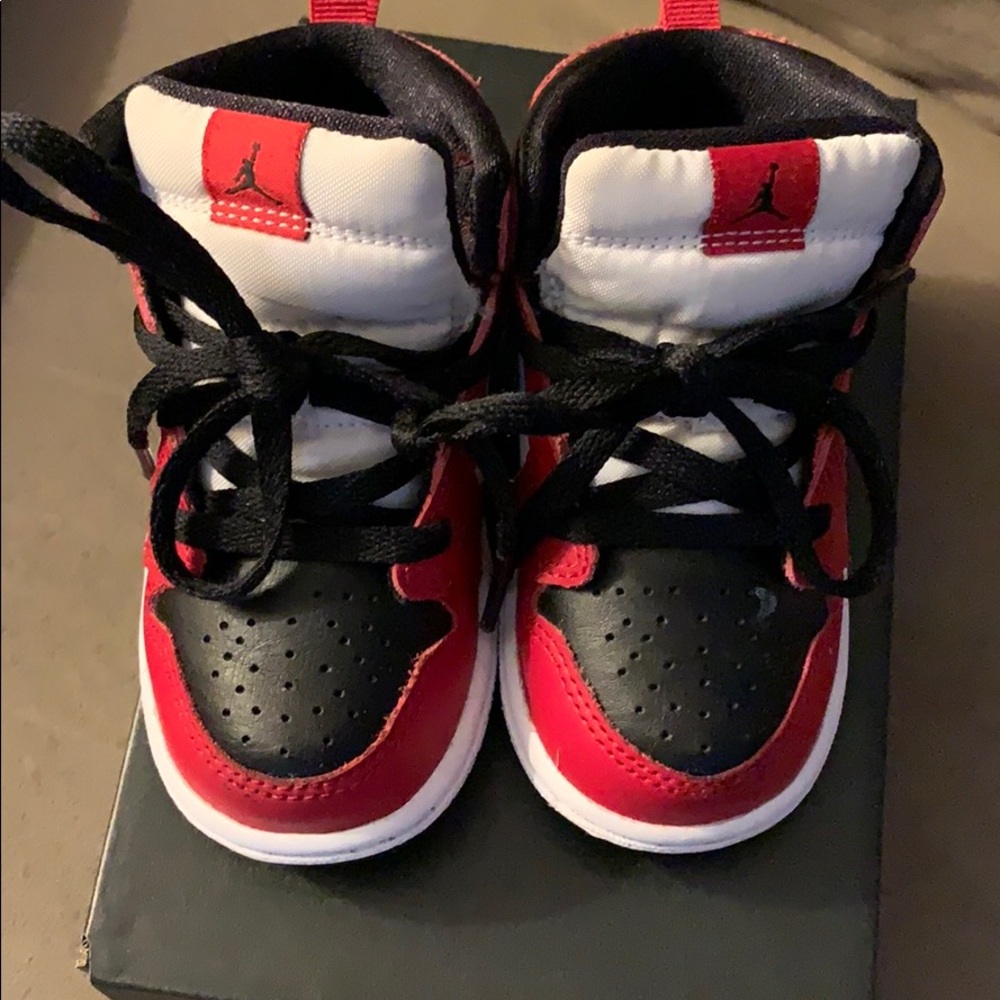 Jordan 1 MD